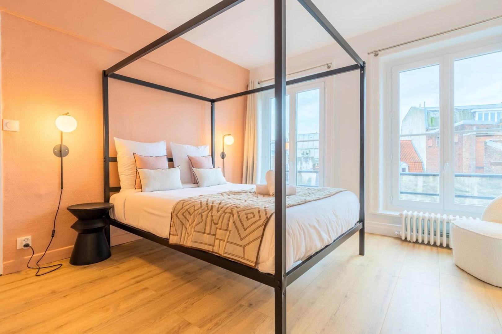 3 Bedroom Apartment On The Grand Place Lille Exterior photo