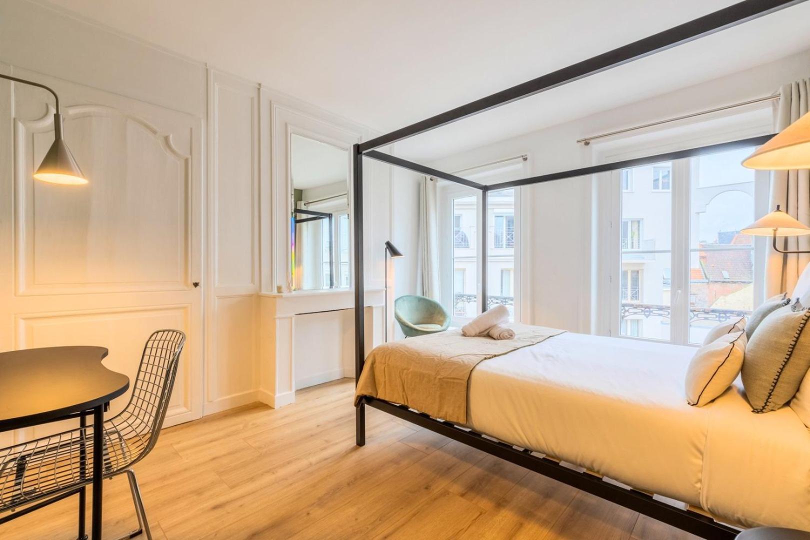3 Bedroom Apartment On The Grand Place Lille Exterior photo