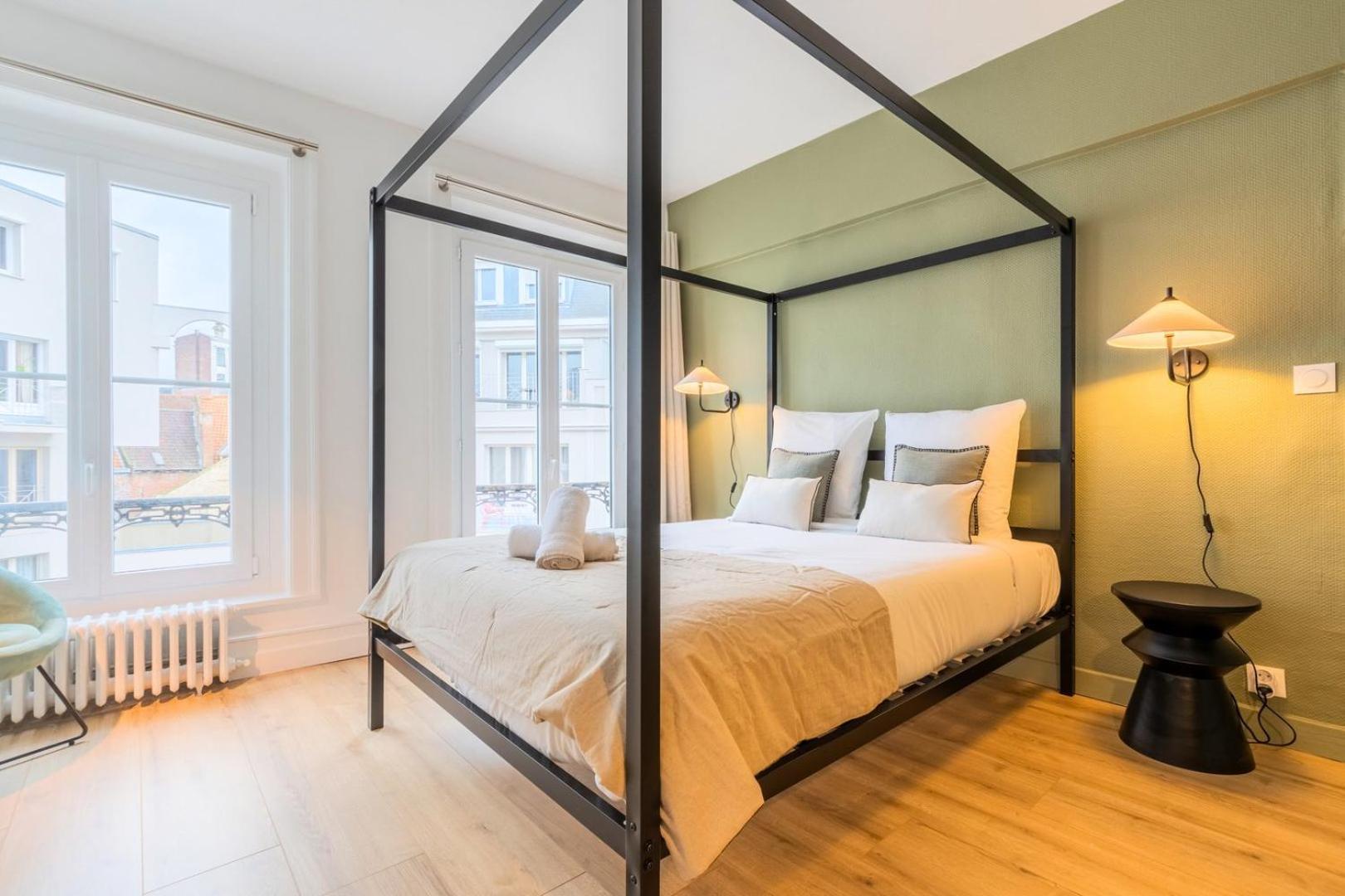 3 Bedroom Apartment On The Grand Place Lille Exterior photo